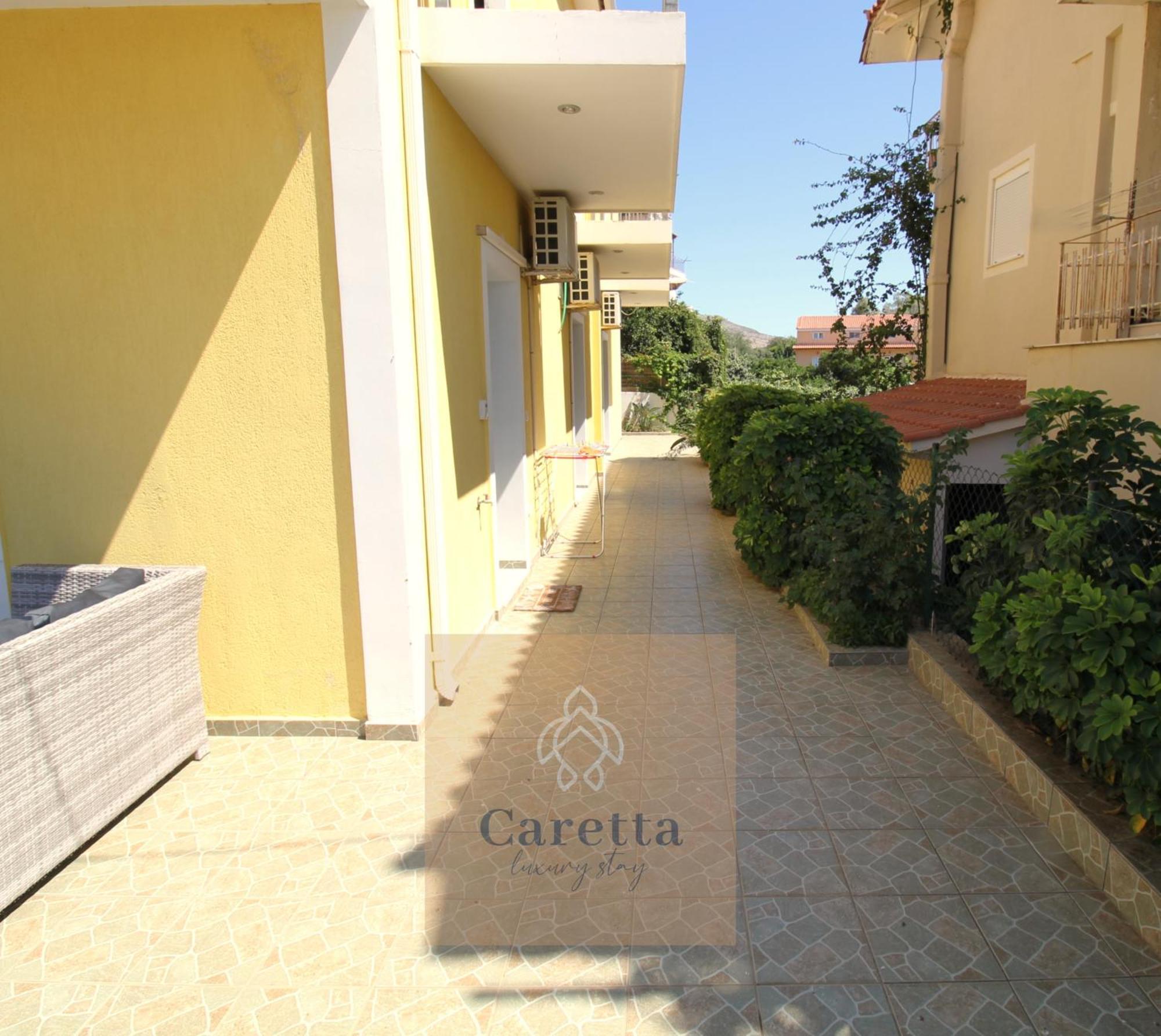 Niko'S Central Skala Apartments Esterno foto
